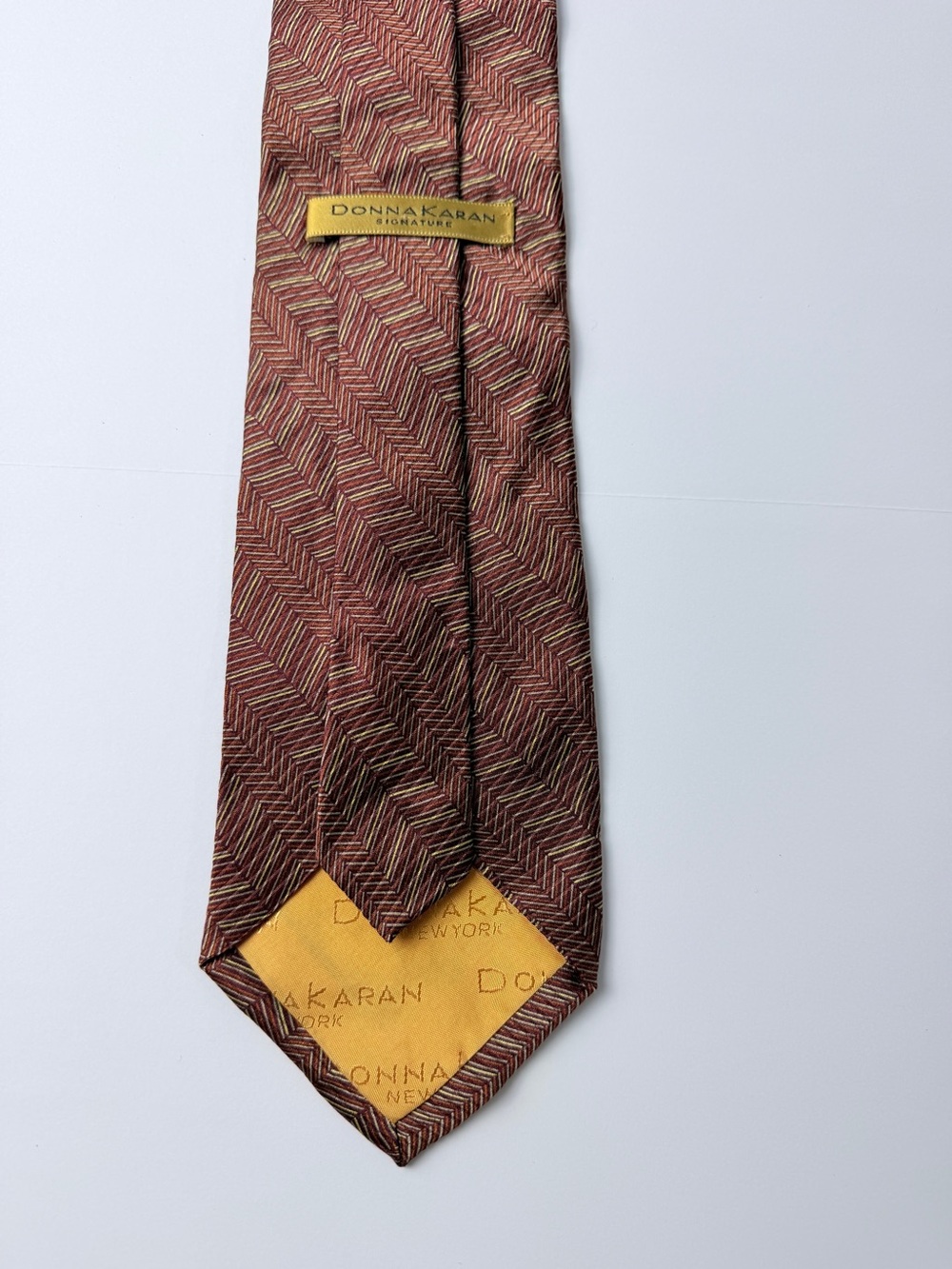 Donna Karan Signature Silk Tie Brown Herringbone Chevron Mens Designer Necktie